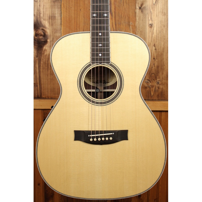 maton-custom-shop-classic-guitar-with-european-spruce-and-indian-rosewood-id-13823 Maton Custom Shop Classic Guitar with European Spruce and Indian Rosewood ID-13823