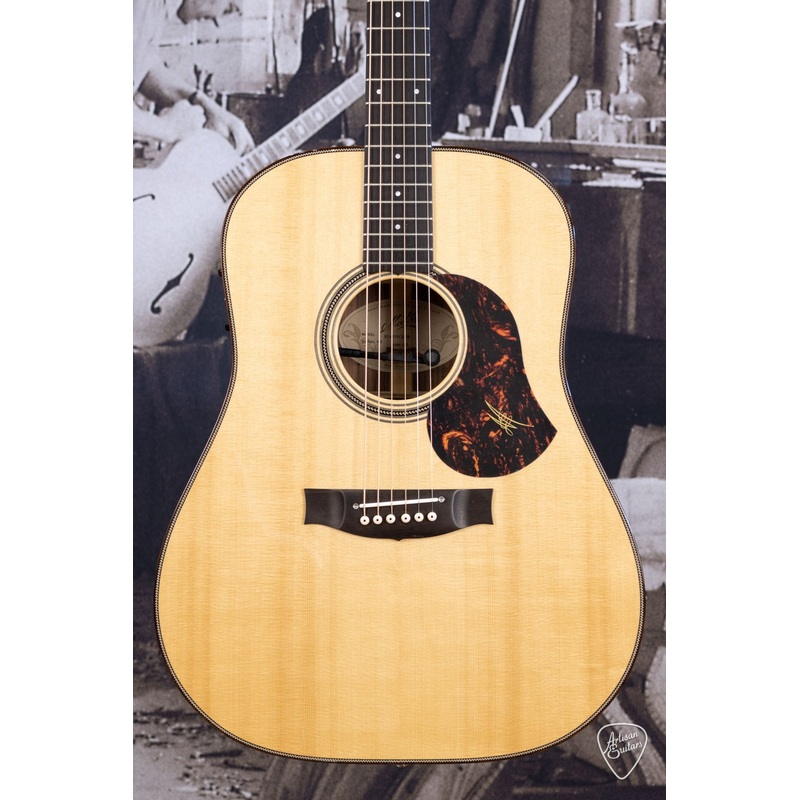 maton-guitars-custom-shop-flatpicker-13582 Maton Guitars Custom Shop Flatpicker - 13582