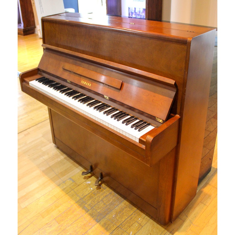 yamaha-satin-oak-continental-piano-used Yamaha Satin Oak Continental Piano | Used