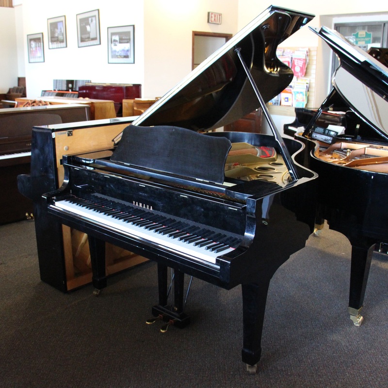yamaha-c3-grand-piano-polished-ebony-b2063585 Yamaha C3 Grand Piano | Polished Ebony | B2063585