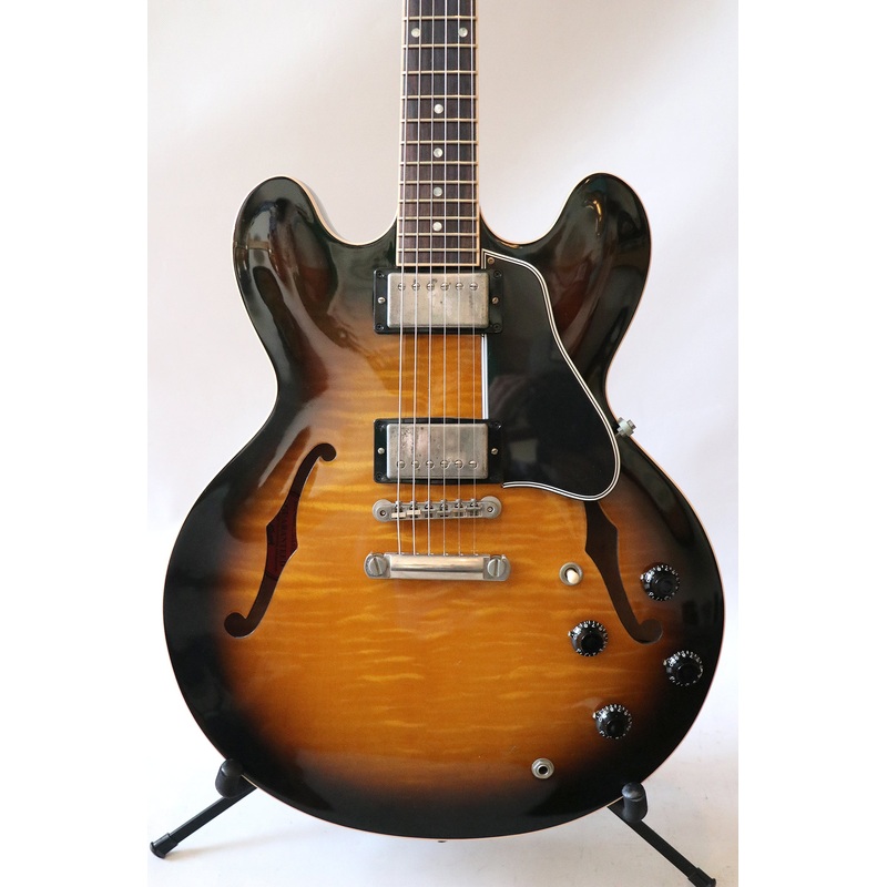 gibson-es-335-sunburst-2004 Gibson ES-335 Sunburst 2004