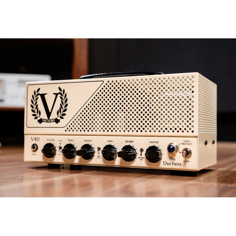 victory-v40-guitar-amp-head-w-rackmount-carry-bag-pre-owned Victory V40 Guitar Amp Head w/Rackmount + Carry Bag - Pre-Owned