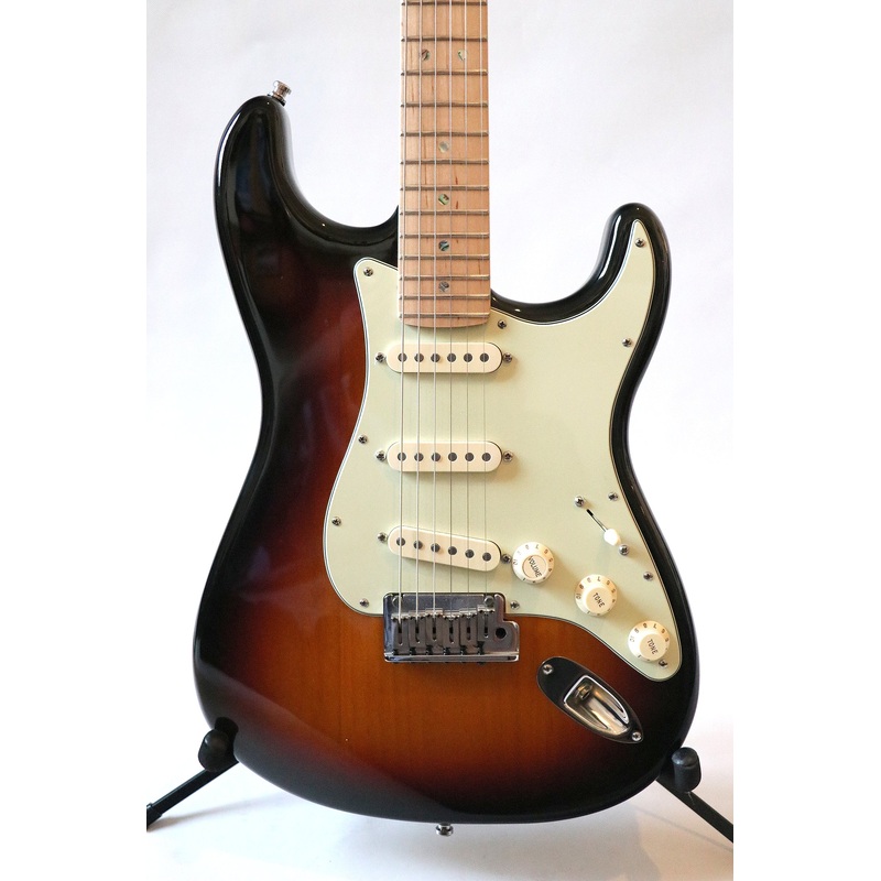 fender-american-deluxe-stratocaster-2009 Fender American Deluxe Stratocaster 2009