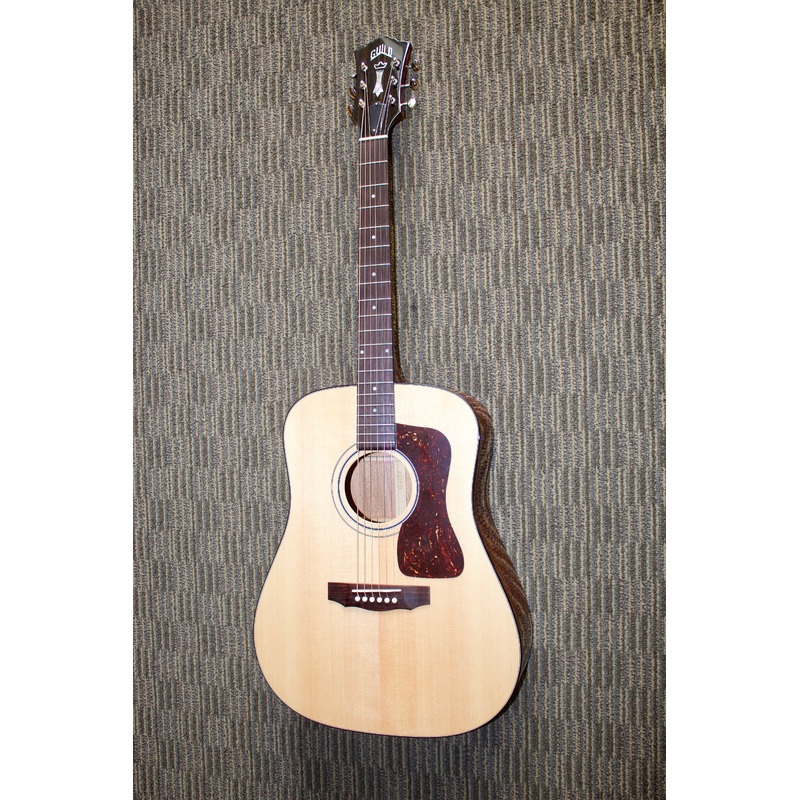 guild-usa-d-40-traditional-guitar-new-nice Guild USA D-40 "Traditional" Guitar - NEW Nice!