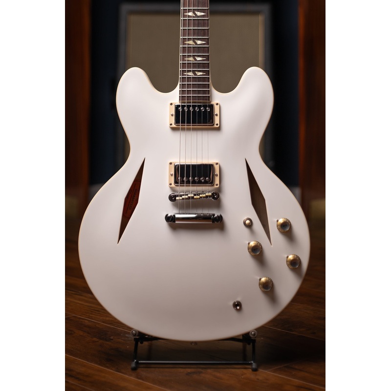 2025-gibson-custom-dave-grohl-dg-335-limited-edition-electric-guitar-alpine-white 2025 Gibson Custom Dave Grohl DG-335 Limited Edition Electric Guitar - Alpine White