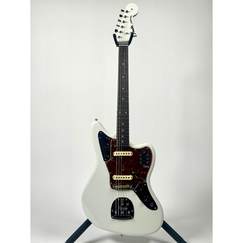 fender-custom-shop-1964-jaguar-time-capsule-package-olympic-white Fender Custom Shop 1964 Jaguar Time Capsule Package, Olympic White