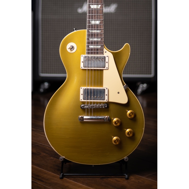 gibson-custom-shop-murphy-lab-1957-les-paul-reissue-light-aged-electric-guitar-double-gold Gibson Custom Shop Murphy Lab 1957 Les Paul Reissue Light Aged Electric Guitar - Double Gold