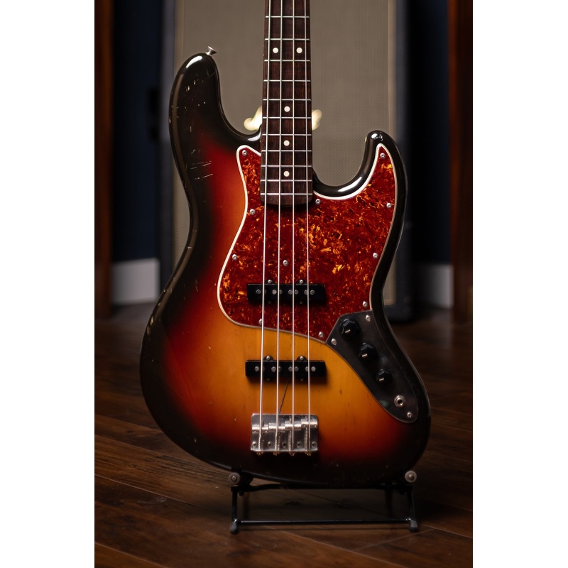 1982-fender-jb-62-jazz-bass-mij-sunburst 1982 Fender JB-62 Jazz Bass MIJ - Sunburst