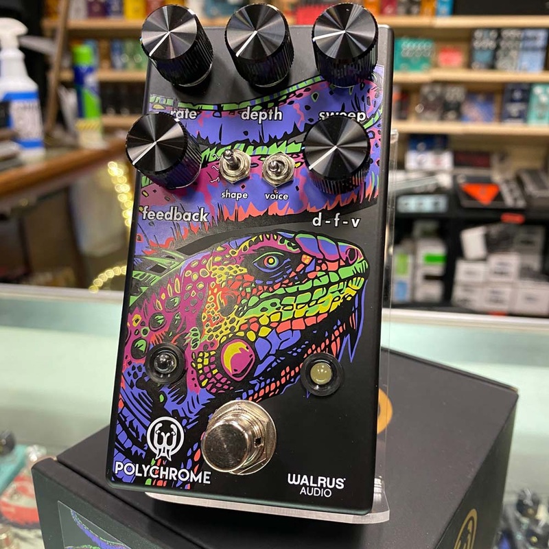 walrus-audio-polychrome-flanger-pedal Walrus Audio Polychrome Flanger Pedal
