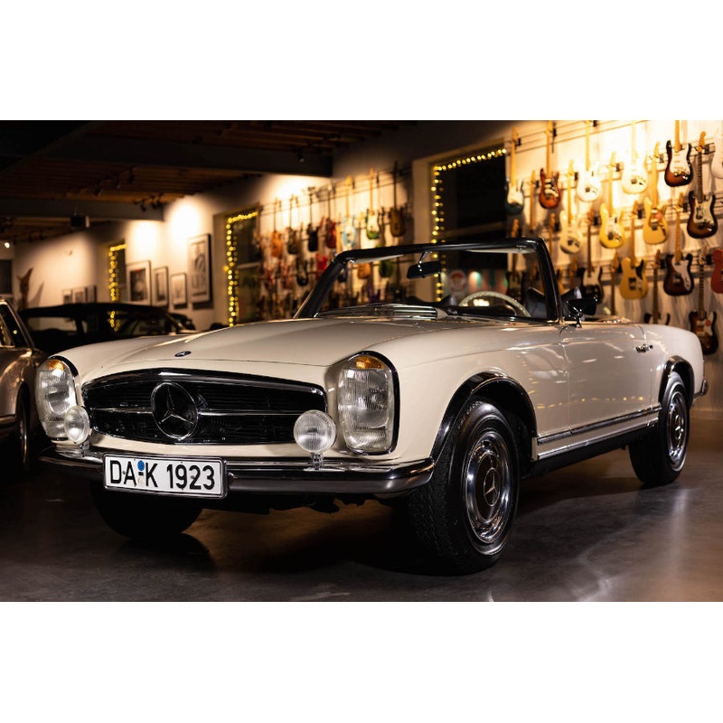 1971-mercedes-benz-280-sl-pagoda-light-beige-sold 1971 Mercedes-Benz 280 SL Pagoda - Light Beige | SOLD