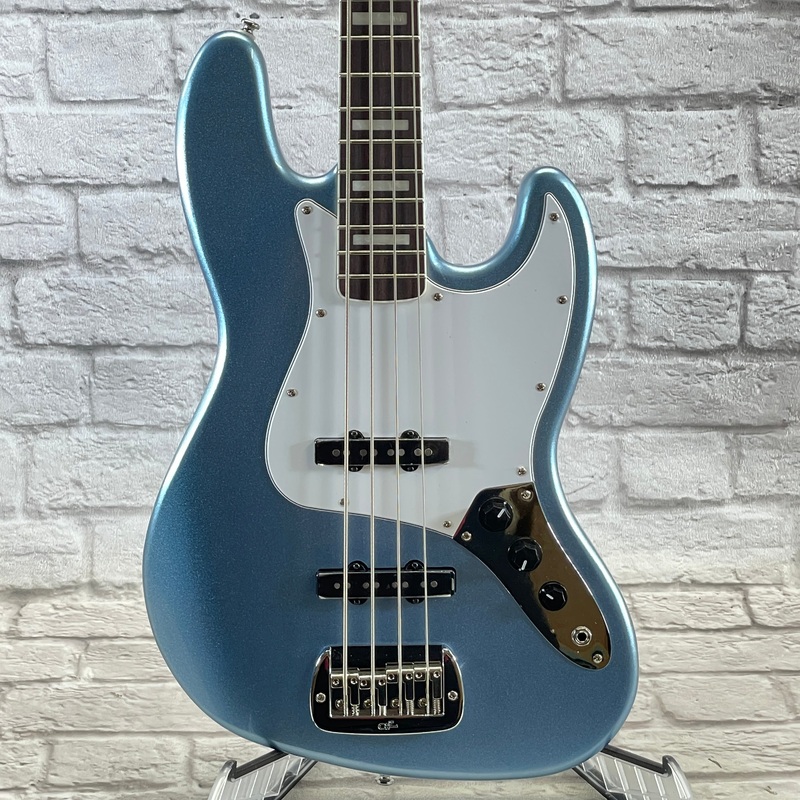 g-l-guitars-tribute-series-jb-bass-guitar-lake-placid-blue-b-stock G&L Guitars Tribute Series JB Bass Guitar, Lake Placid Blue (B Stock)